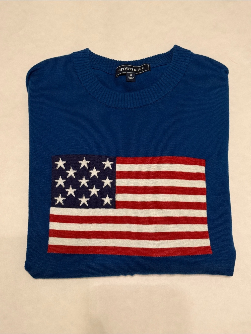 NWOT! Crown & Ivy Men’s American Flag Sweater Blue Red White Size M